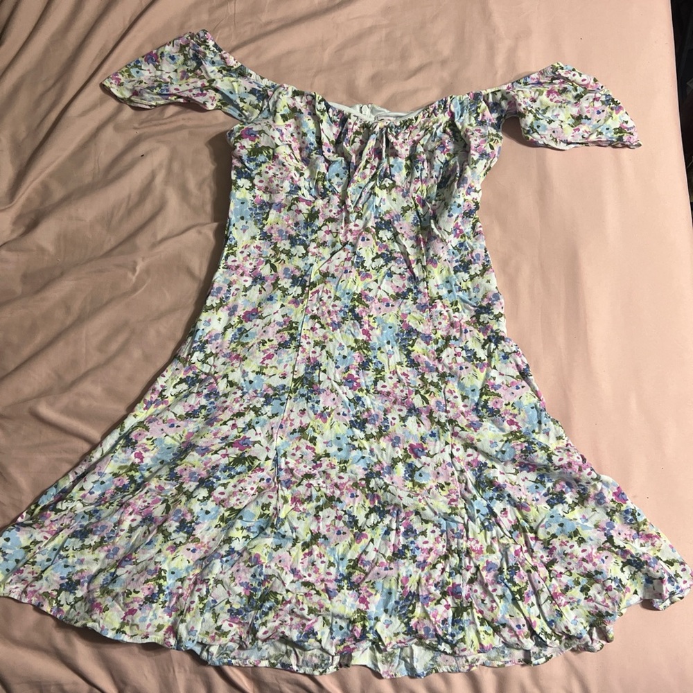 Floral cap sleeve flowy Dress